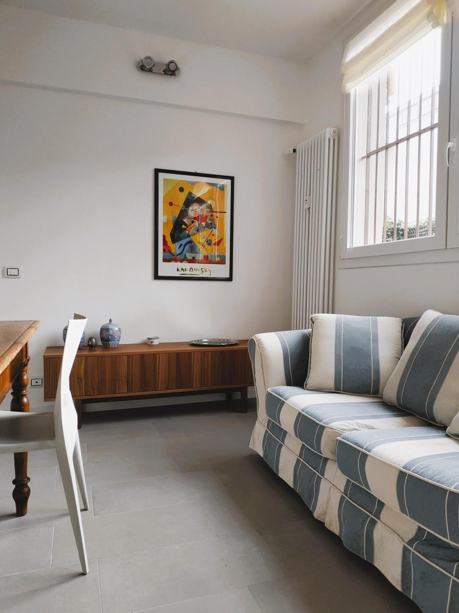 Monteroom-Apartments Болонья Экстерьер фото